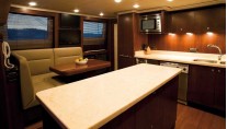 MASTEKA 2 -  Galley seating